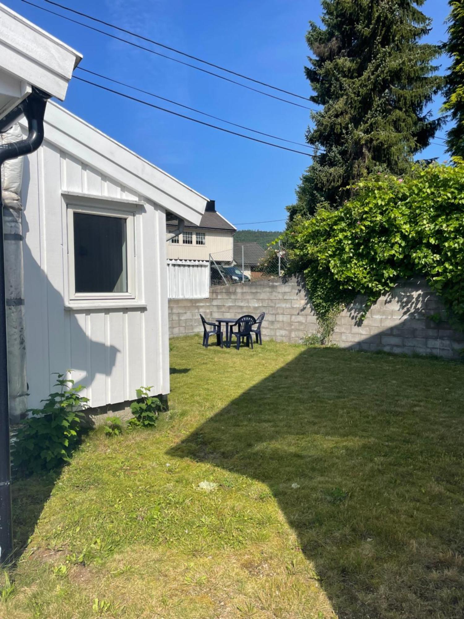 Sjarmerende Hus I Vennesla Buitenkant foto