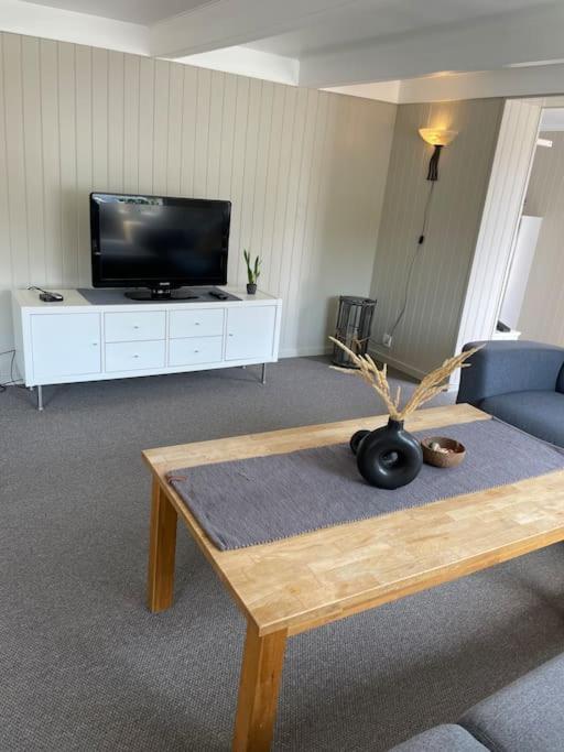Sjarmerende Hus I Vennesla Buitenkant foto